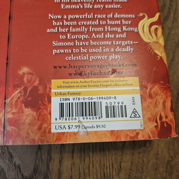 Red Phoenix : Dark Heavens Book Two by Kylie Chan (2011, Mass Market) - Picture 4 of 5